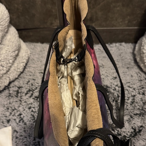 MCM Pink/Purple Galaxy Viseto Gradient Logo Coated Canvas Tote with Black Handle - Picture 4 of 14